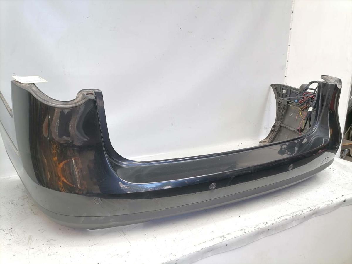 VW Passat 3C original Stoßstange Stossfänger hinten L041 Brillantschwarz Kombi Bj.2010 VW Passat 3C original Stoßstange Stossfänger hinten L041 Brillantschwarz Kombi Bj.2010